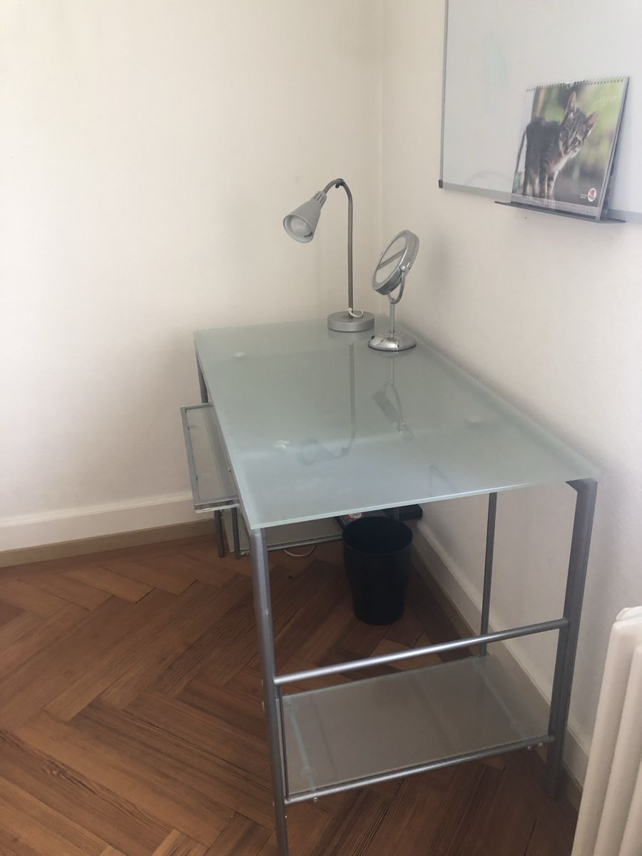 Scrivanie: Schreibtisch Glas Metall – Usato da Zürich venduto da love68 2