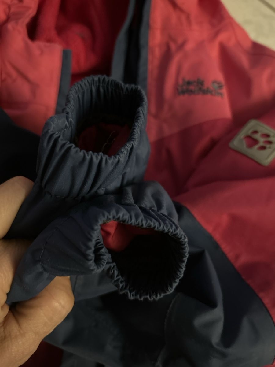 Jack Wolfskin Giacche & Cappotti: Jack Wolfskin Winterjacke Gr 140 – Usato da Lostorf venduto da Venice16 3