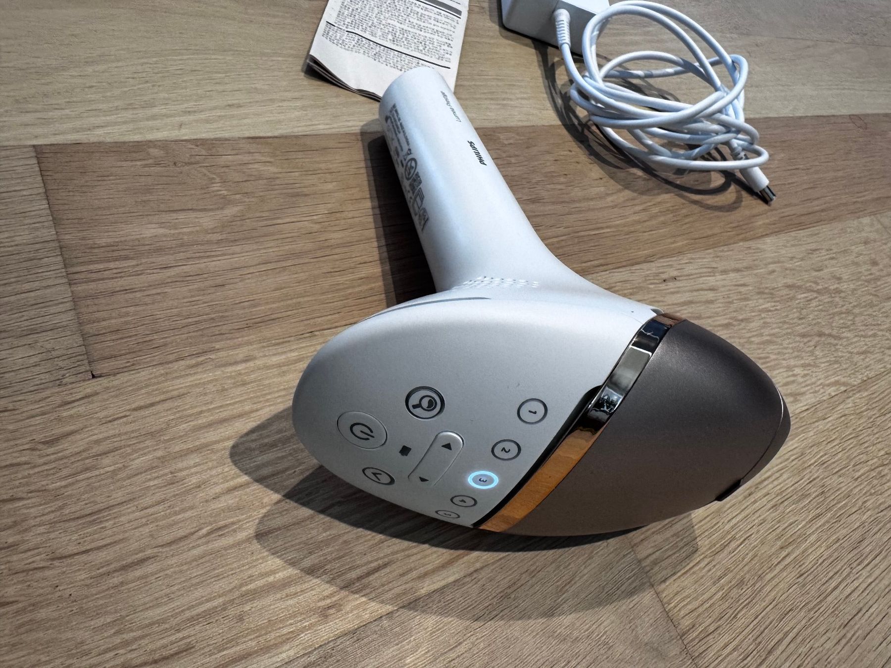 Philips Epilateurs: Haarentfernungsgerät Philipps Lumea Prestige – D'occasion à Solothurn par Armada-3 4