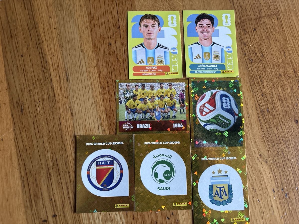 Panini Sammelbilder & Trading cards: Panini Sticker  – Neu (gemäss Beschreibung) aus Ried (Frutigen) von sosonsa