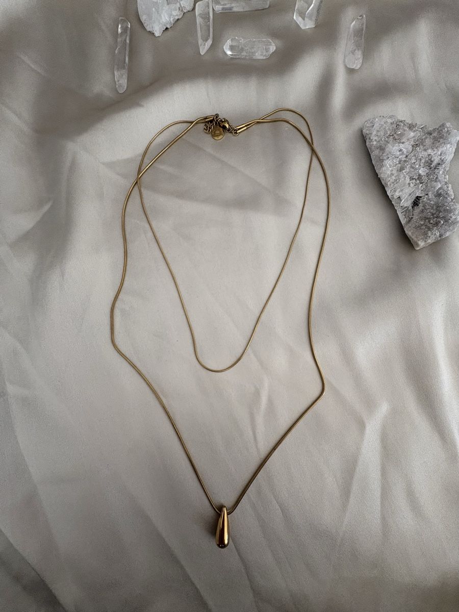 Purelei Catenine: PURELEI Dewdrop Kette goldfarben – Usato da Zürich venduto da CICI-CuratedVintage 1