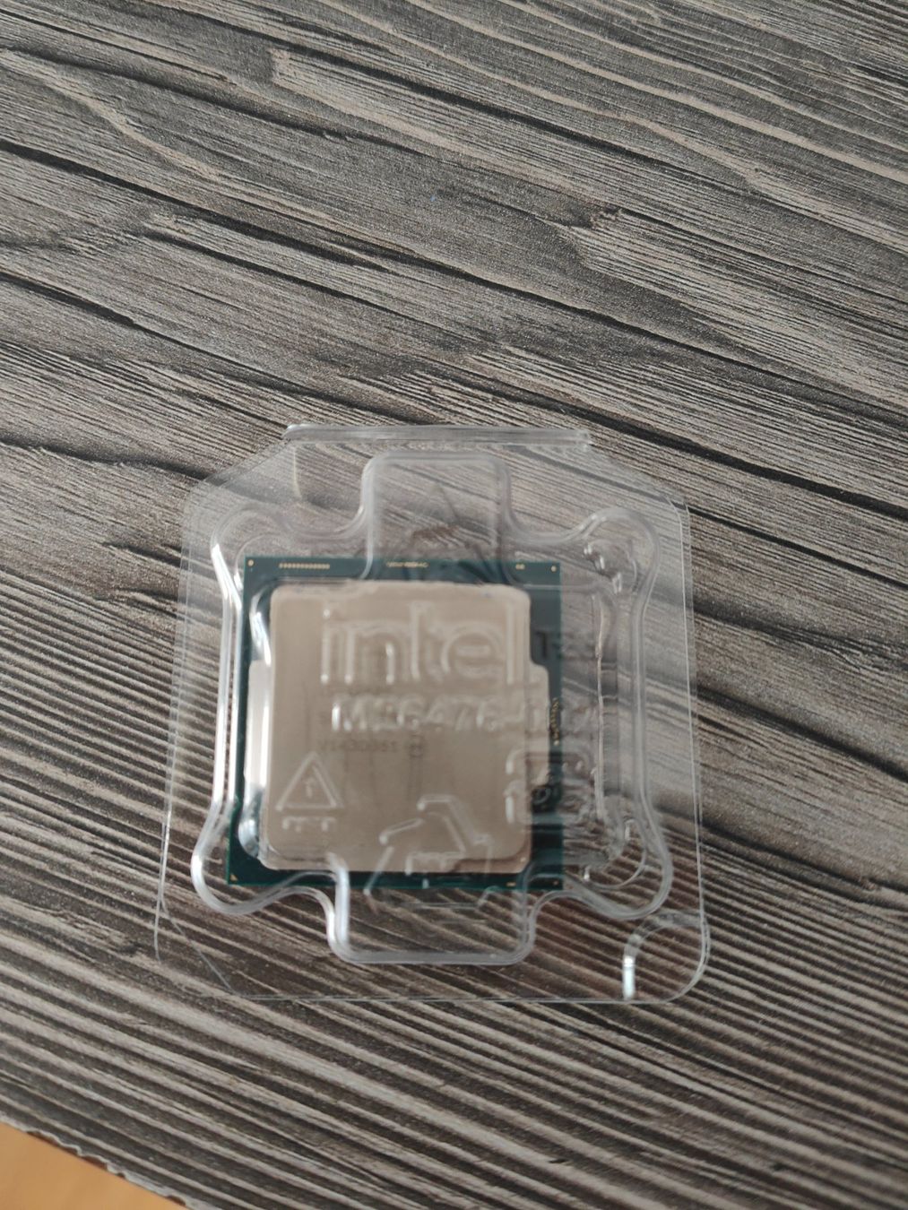 Intel Componenti elettronici: Intel - i5-10600 – Usato da Chavannes-Renens venduto da Simon_dmsn