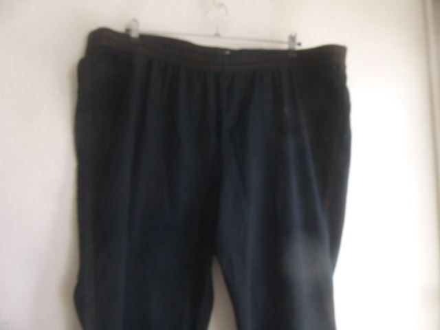 Jeans: Jeans Schwarz Gr.28 – Neu (gemäss Beschreibung) aus Hinwil von Glasperlen 1