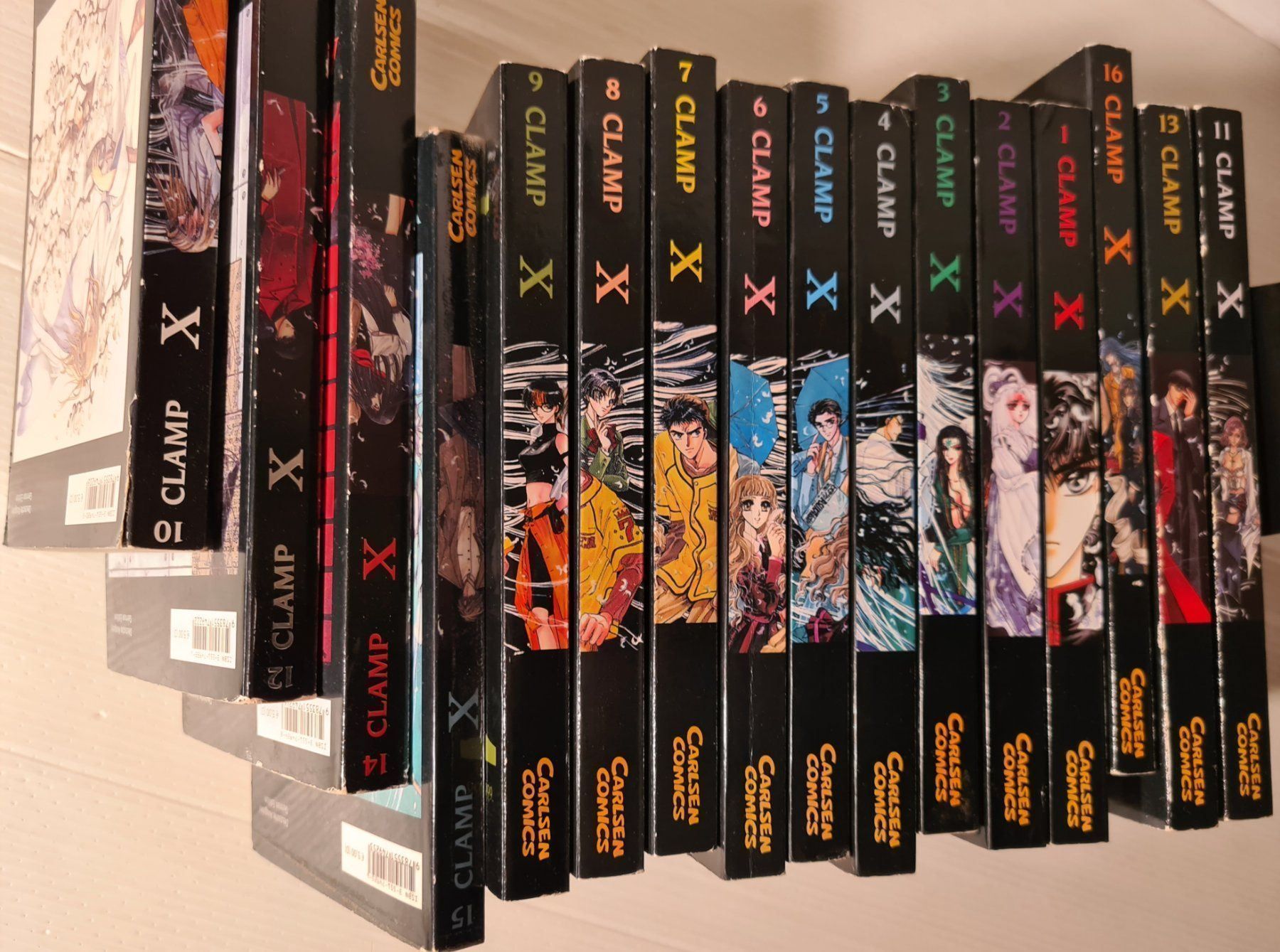 Fumetti: X-Clamp  1 bis 16 Manga – Usato da Münchenstein venduto da vitalfit 2