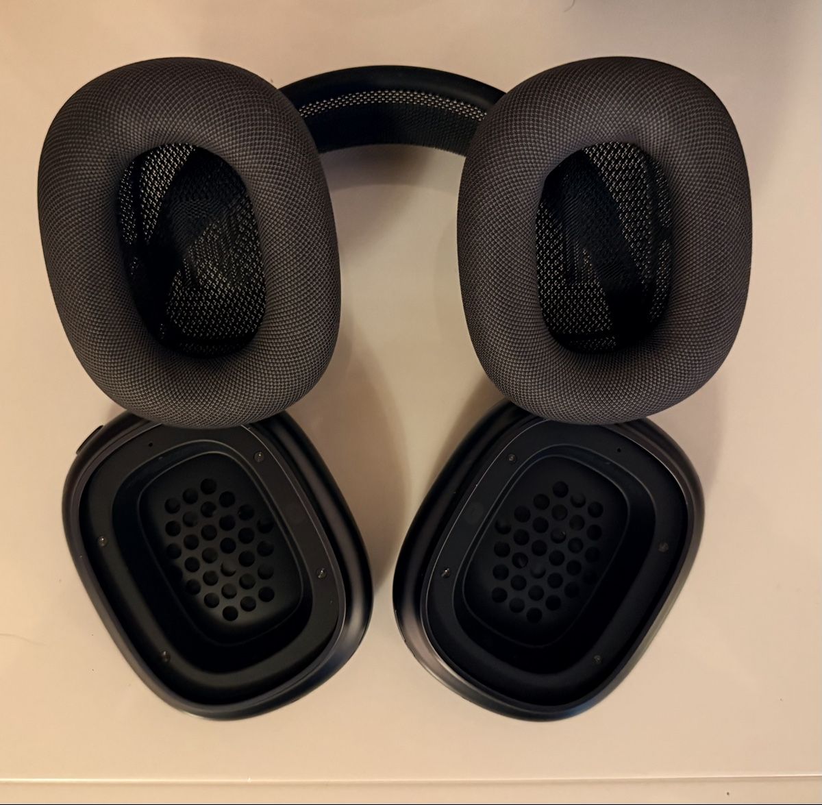Apple Cuffie: Apple AirPods Max  – Nuovo (secondo la descrizione) da Lugano venduto da nic_pgf8 5