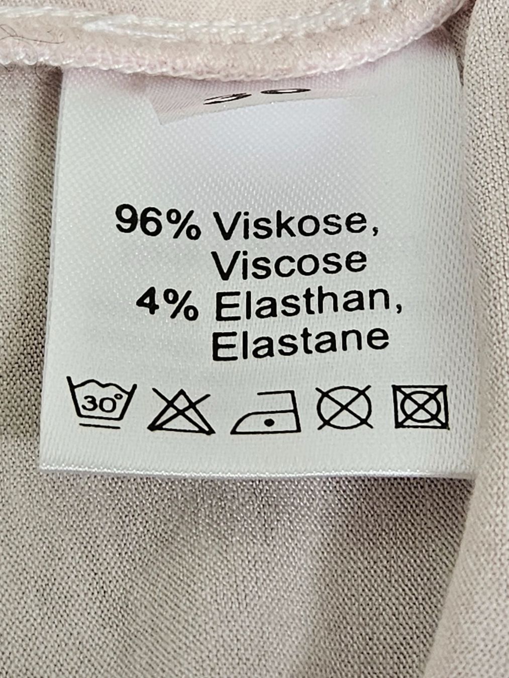 T-shirt: T-Shirt, Sani Blu – Nuovo (secondo la descrizione) da Wiesendangen venduto da Sinhuk 5