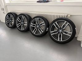 Original BMW M Felgen 727  19 Zoll Winterräder Pirelli