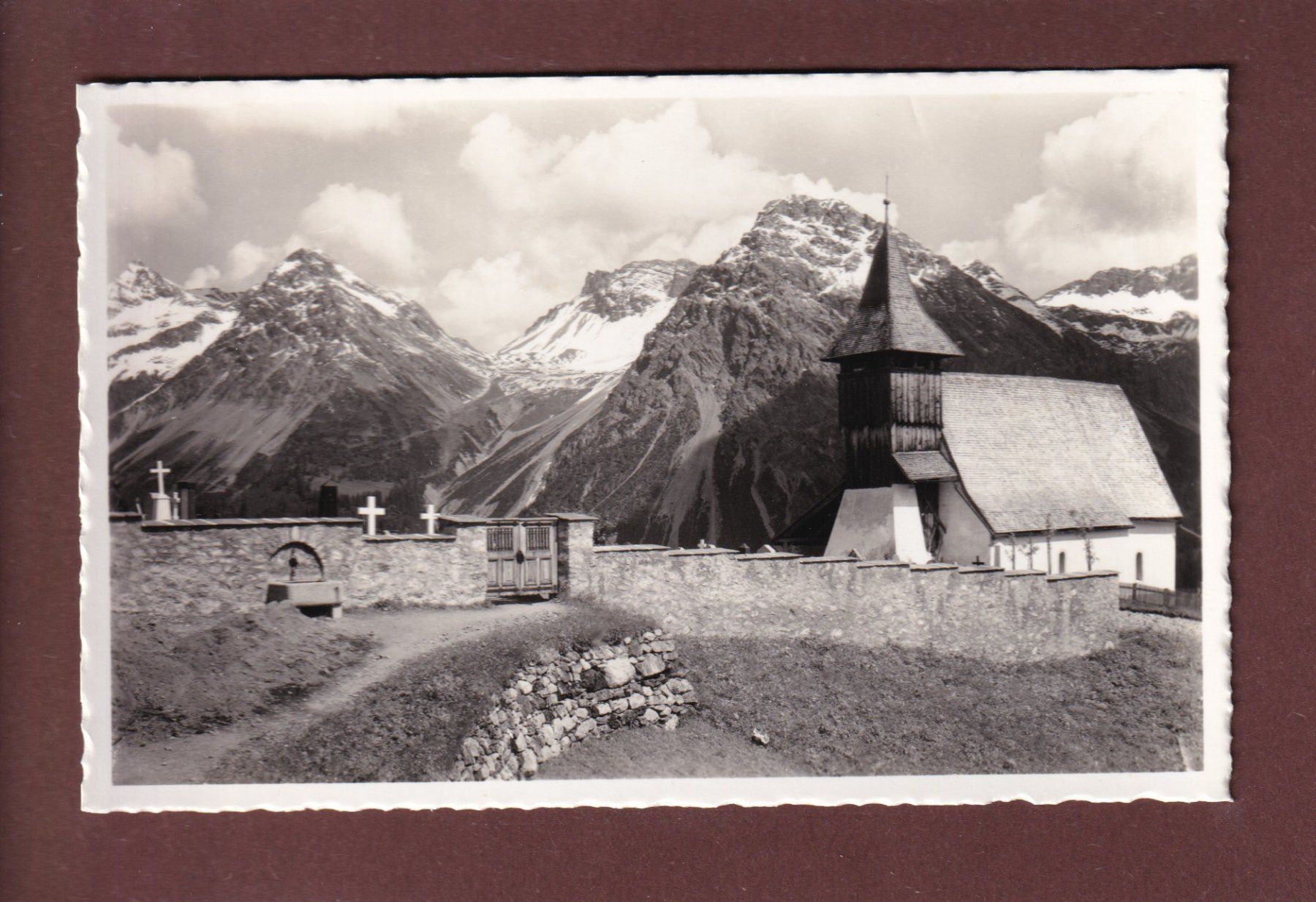 Cartoline postali: AROSA - Bergkirchli - Furkagruppe – Usato da Pully venduto da nicecards