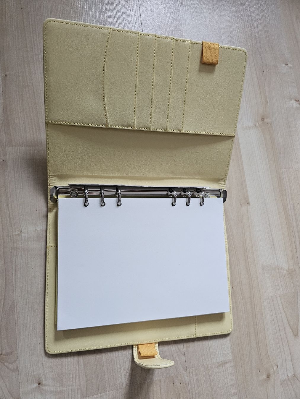 Raccoglitori: A6 Organizer pastell gelb NEU – Nuovo (secondo la descrizione) da Büttikon AG venduto da PAM120319 2