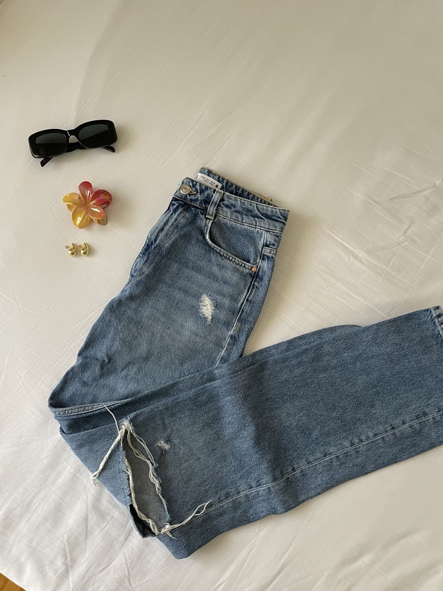 Zara Jeans: Jean Zara troué – Usato da Concise venduto da Lae99