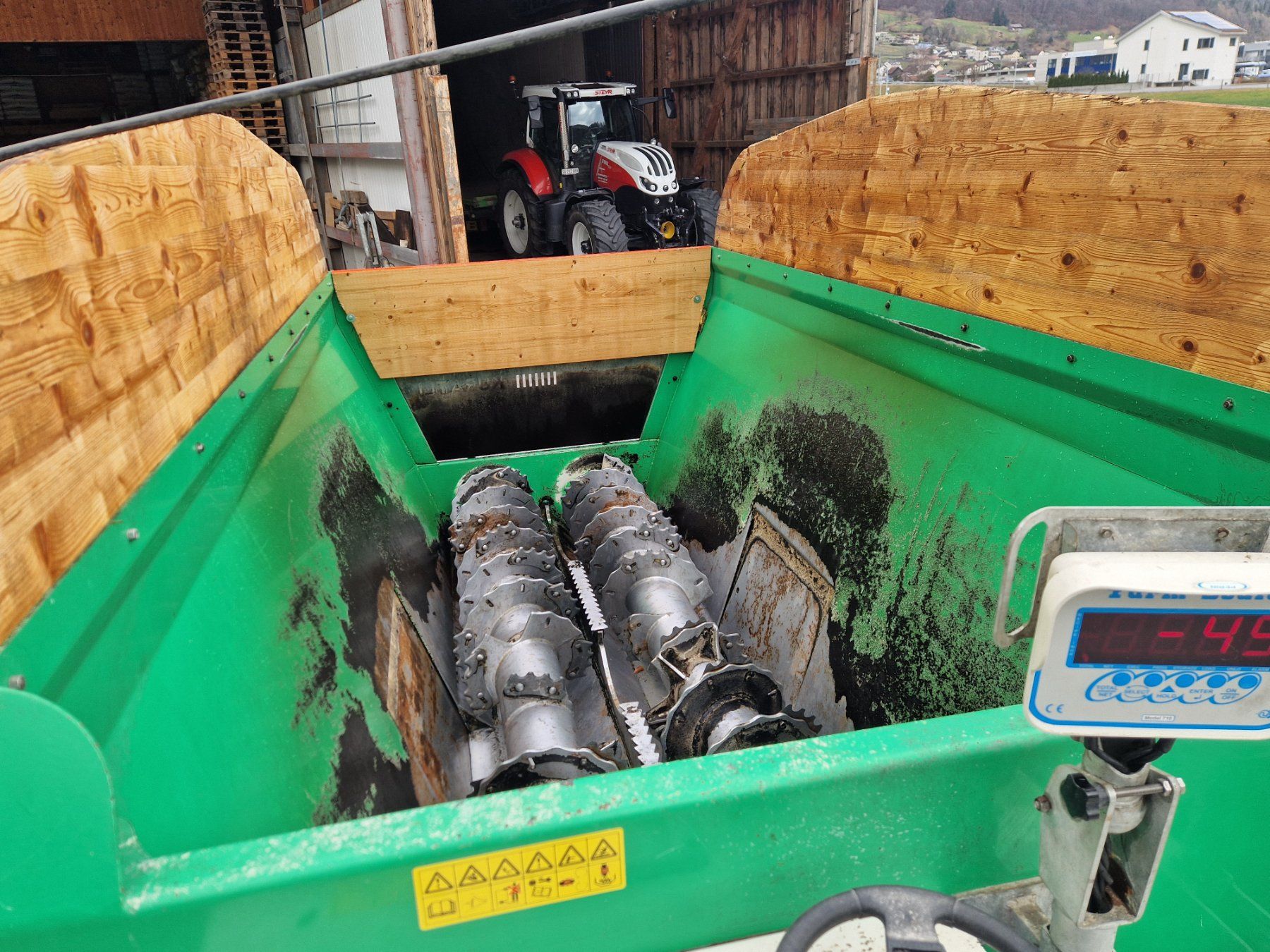 Tutte le macchine: Kuratli Futtermischwagen 7.5 m3 – Usato da Heiligkreuz (Mels) venduto da Steyr09 4