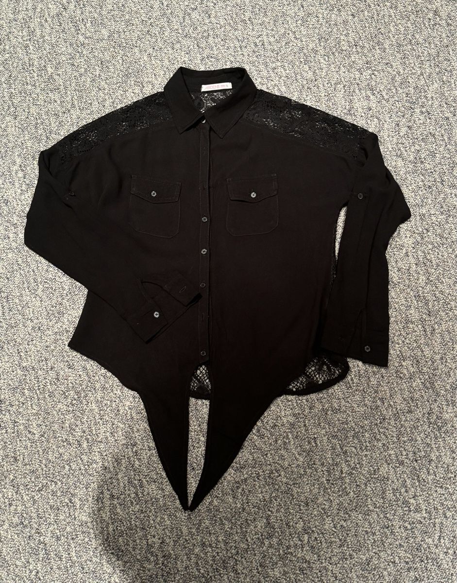 Camicette: Chemisier noir dentelle 36 – Nuovo (secondo la descrizione) da Genève venduto da flocon06 3