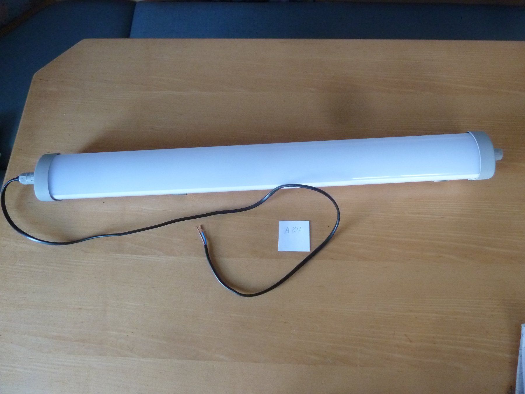 Lampade: LED MEROX Leuchte (A24) – Usato da Ueken venduto da dale02