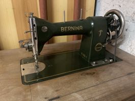 Bernina KL 105-1 mit Tisch, Vintage Nähmaschine Top Zustand!