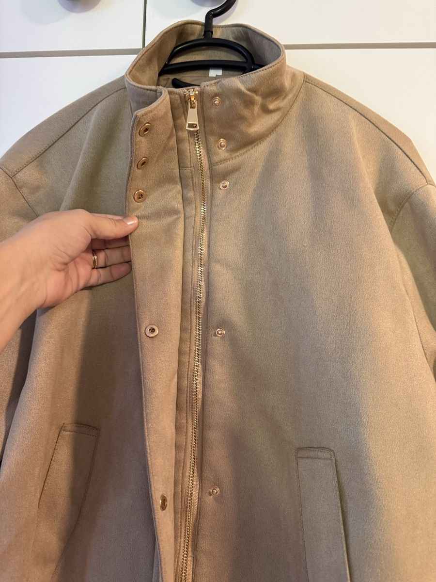 Giacche: Beige dünne Jacke M – Usato da Bülach venduto da sawa22 2