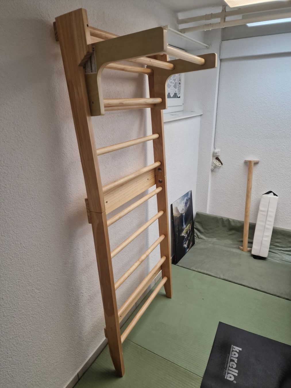 Hometrainer: Sprossenwand mit Klimmzugaufsatz – Usato da Bern venduto da AdorableGerbil 1