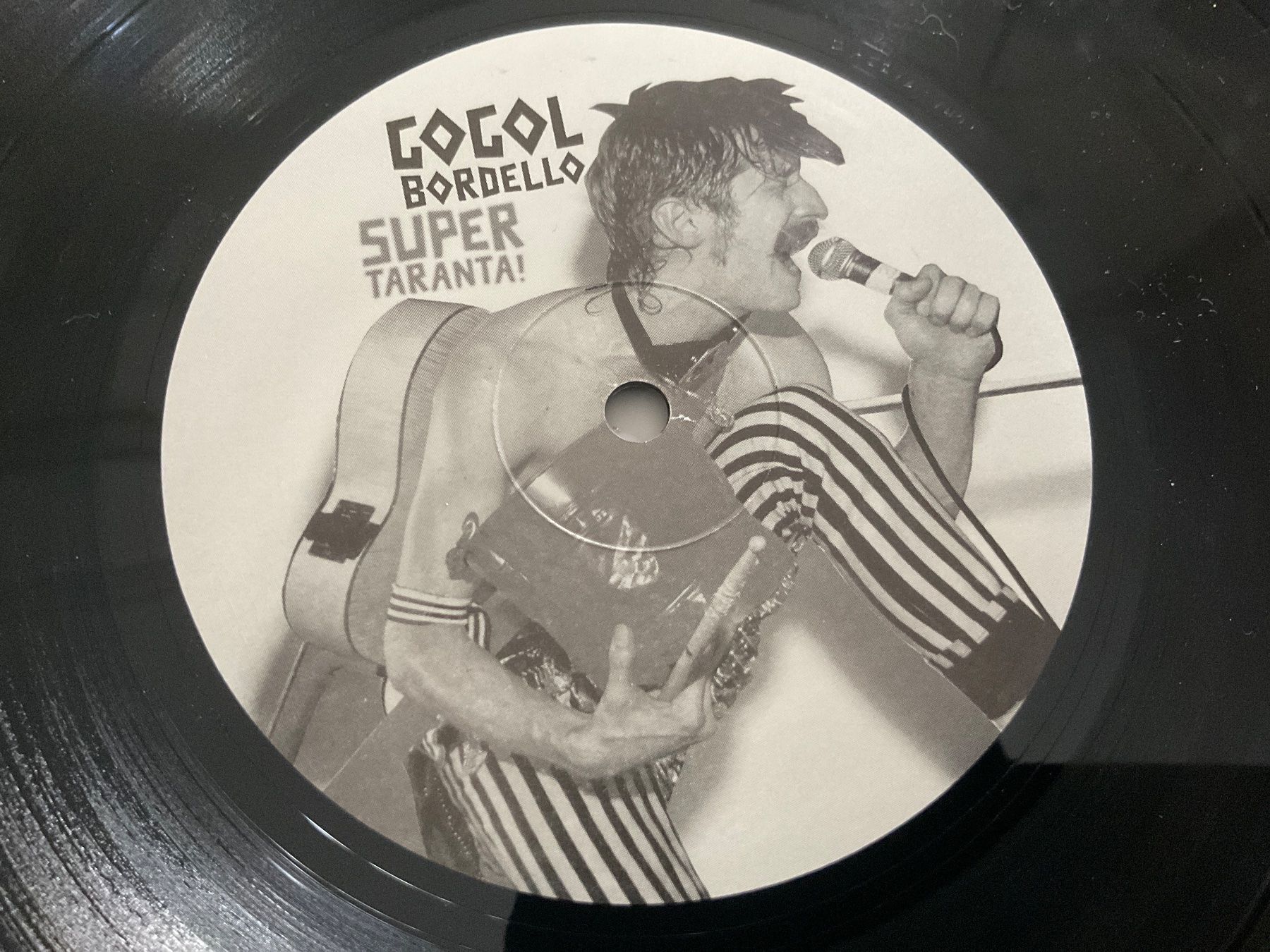 Dischi in vinile: Gogo Bordello Super Taranta US  2LP – Usato da Delémont venduto da vinylfreak01 5