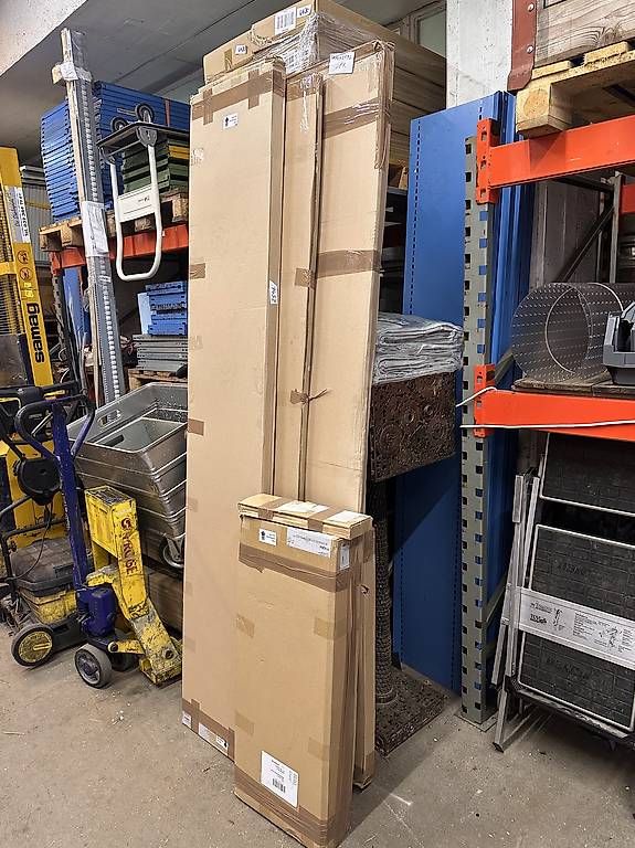 Schränke: neuer Eckschrank, B800xH2270 mm, graphit/Eiche – Neu und originalverpackt aus Necker von liq24 1