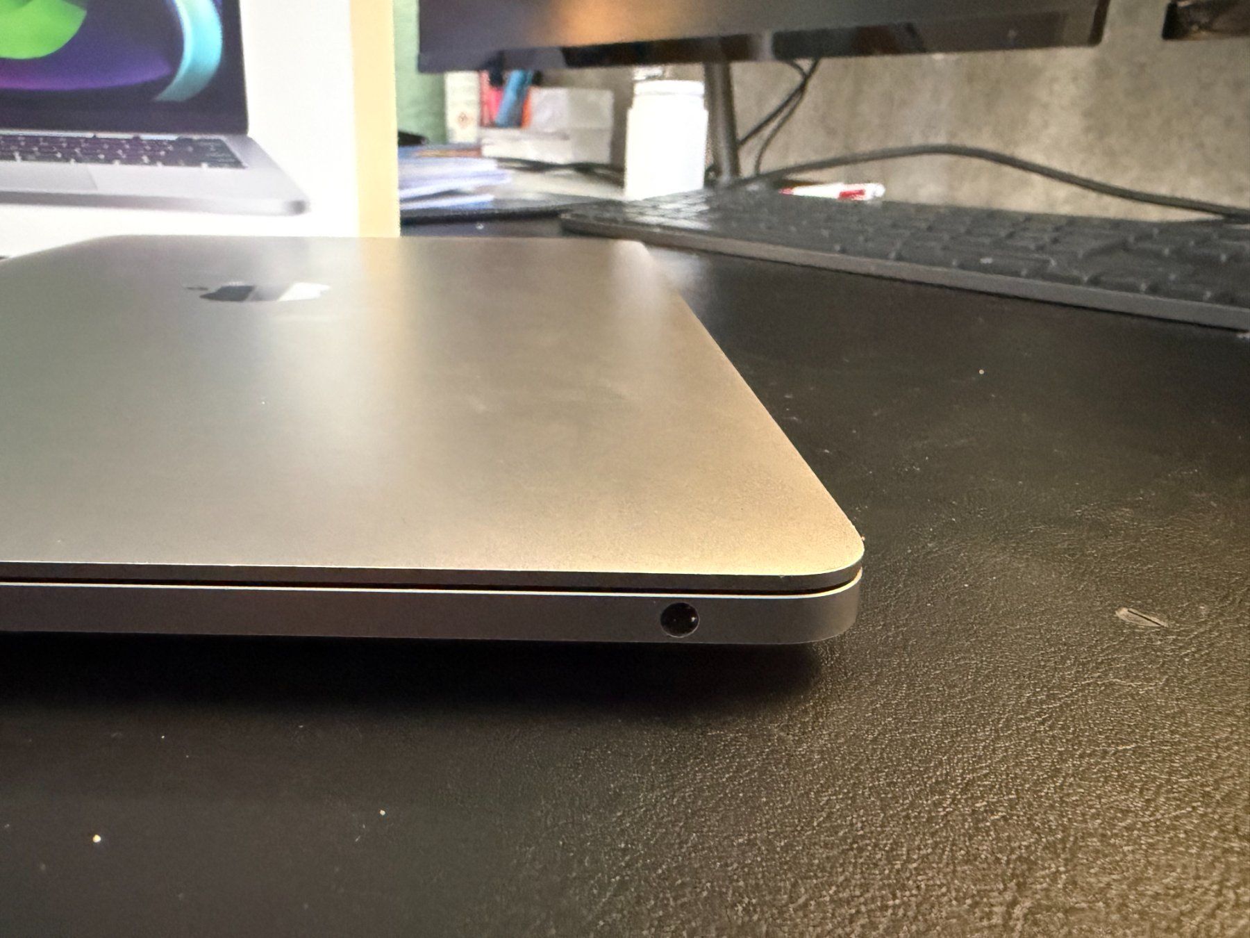 Apple Notebook: Apple MacBook Pro M1 8gb 256gb TOUCHBAR – Usato da Chêne-Bougeries venduto da Porek 6