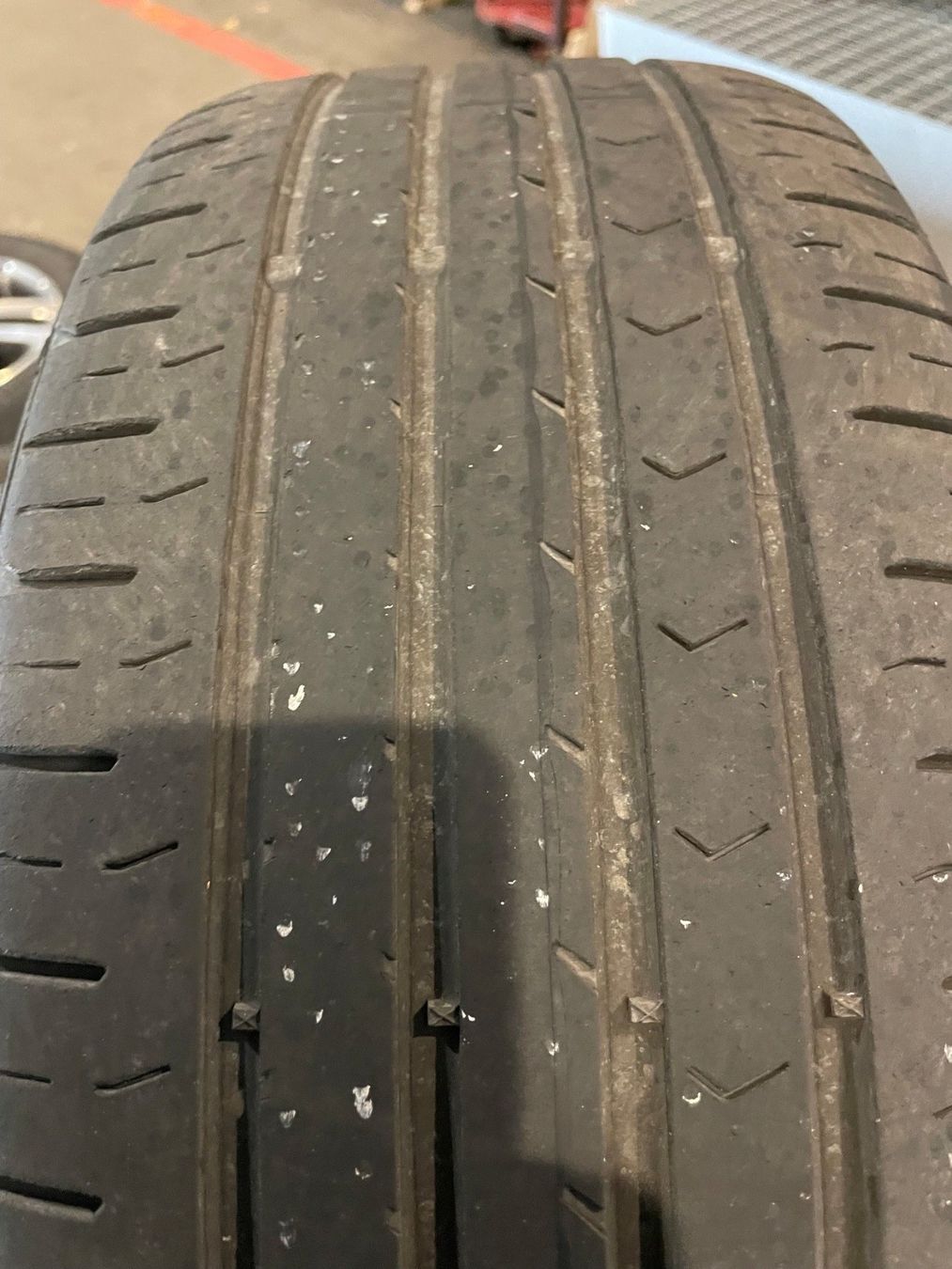Volkswagen Pneumatici & Ruote complete: VW Golf Somerräder – Usato da Horw venduto da Mogi6048 6