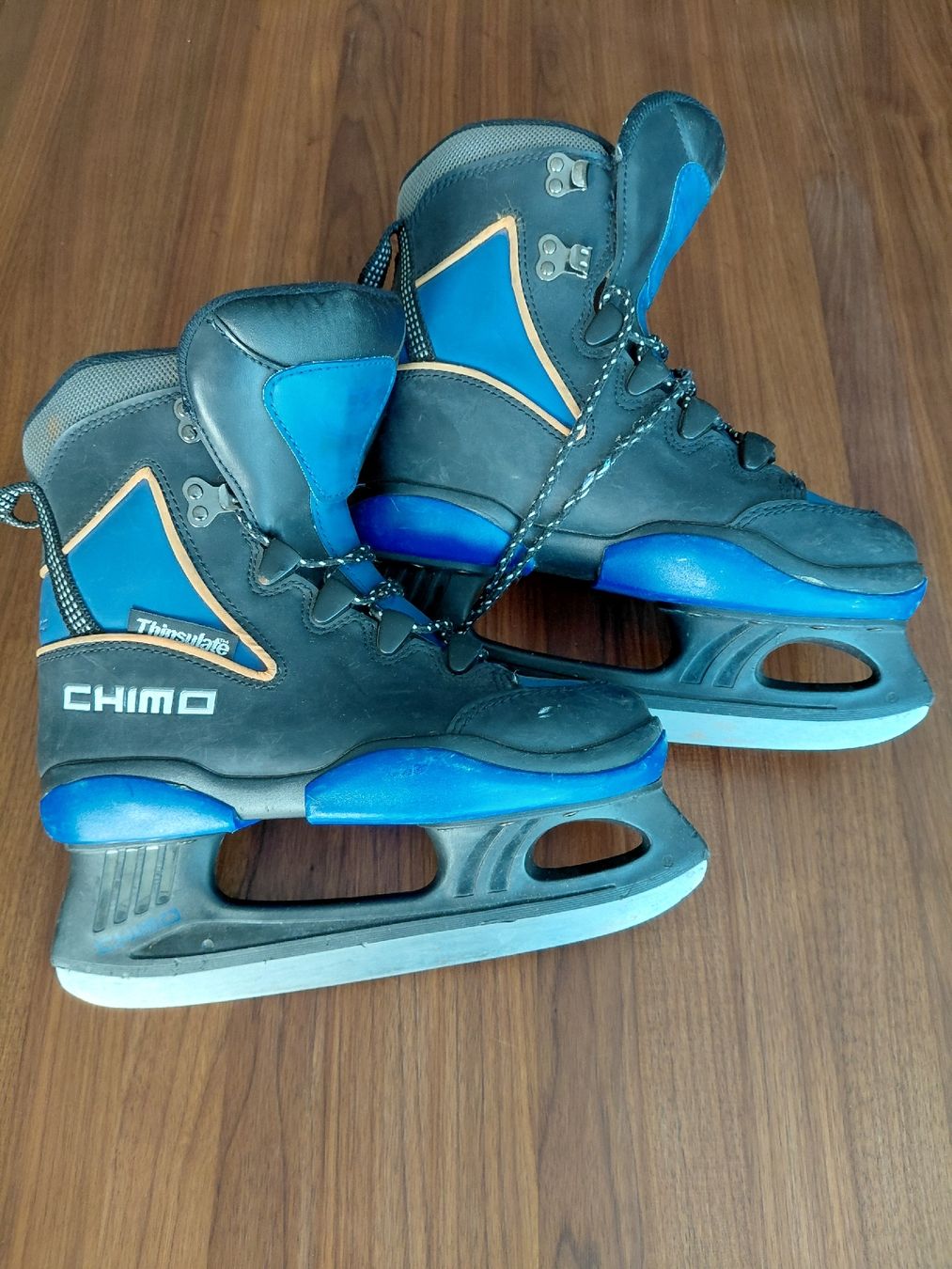 Patins à glace: Schlittschuhe Chimo Gr 39 – D'occasion à Ittigen par bay_qtj2