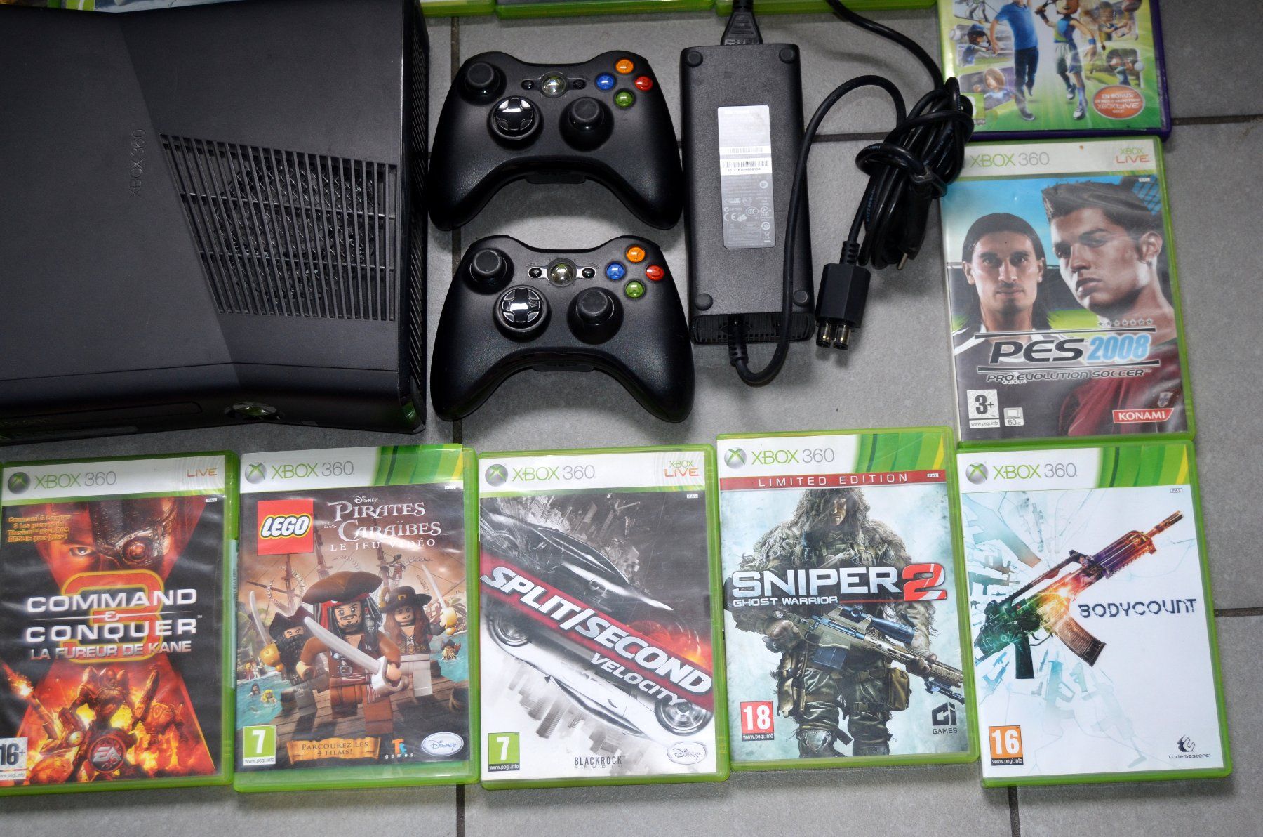 Microsoft Konsolen: Xbox 360 – Gebraucht aus Collonges von arashee 3