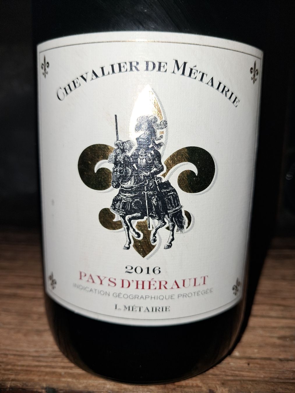 Vino: Chevalier de Métairie, millésime 2016 – Nuovo e nell'imballaggio originale da Le locle venduto da juliensaran 1
