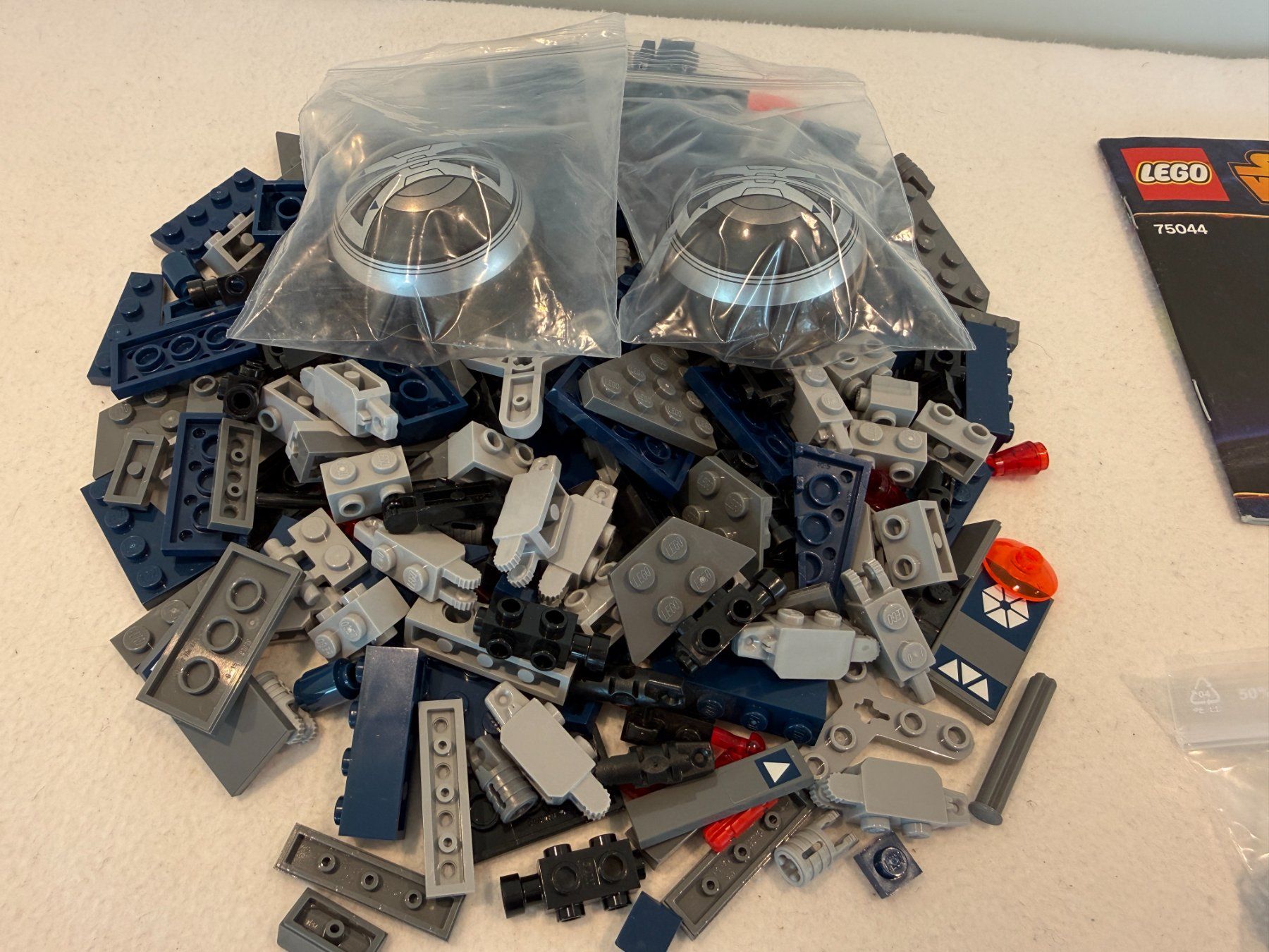 Lego Kit di costruzioni: 75044 Lego Star Wars Droid Tri-Fighter – Usato da Muri AG venduto da Lego-Collector 1