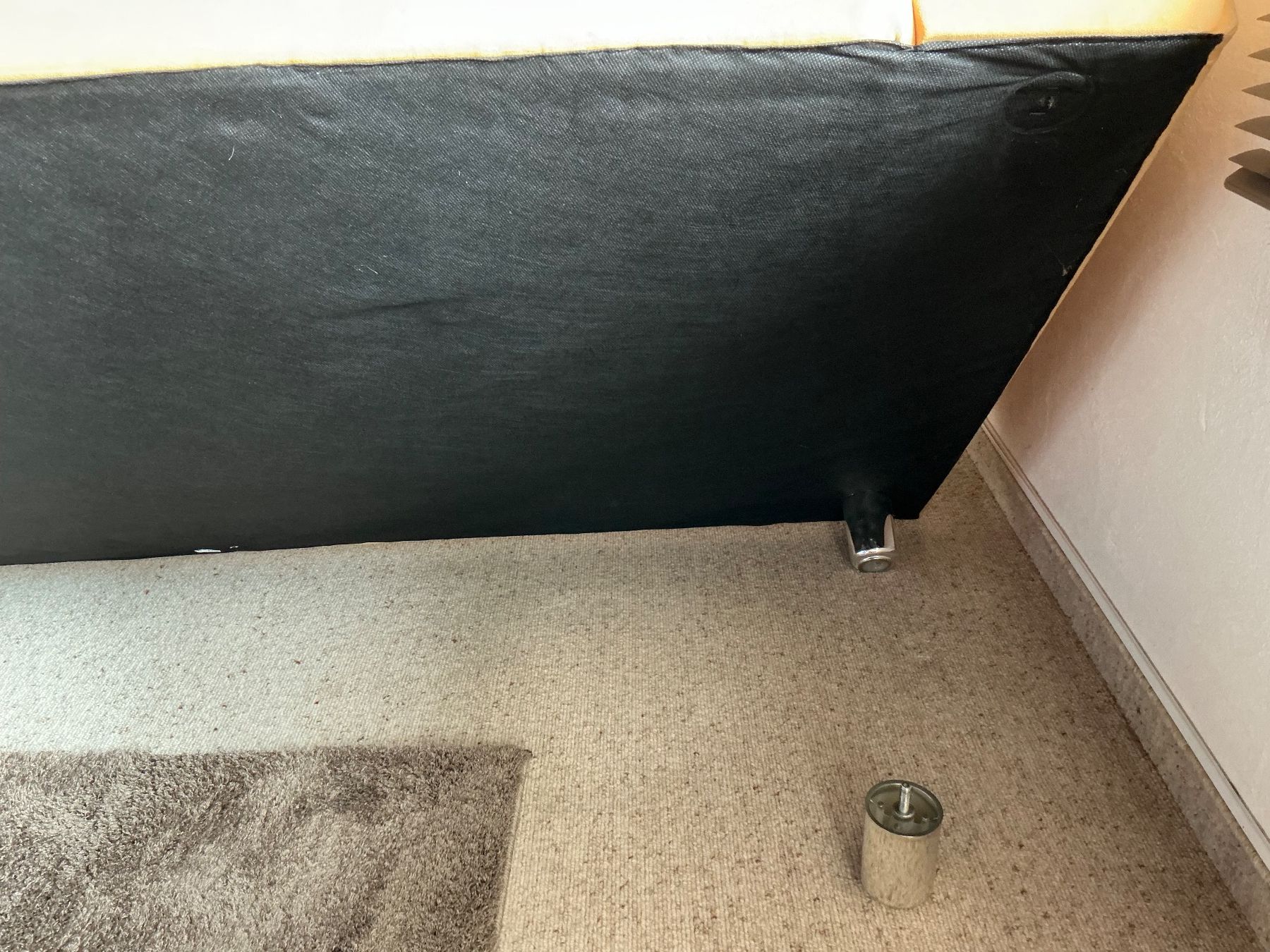 Divani: Sofa, super Zustand, Microfaserbezug, gelb, abwaschbar. – Usato da Neerach venduto da Amtrak283 6