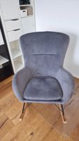 Bequemer Samt Sessel in Grau