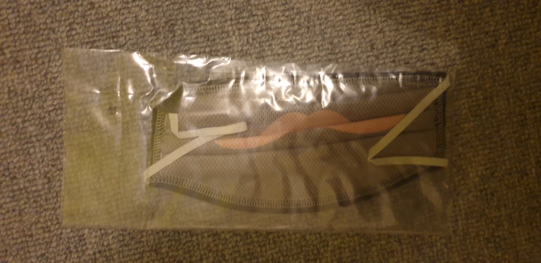 Gesichts- und Gehörschutz: Mundschutz Maske – Neu und originalverpackt aus Jaberg von urig17. 1