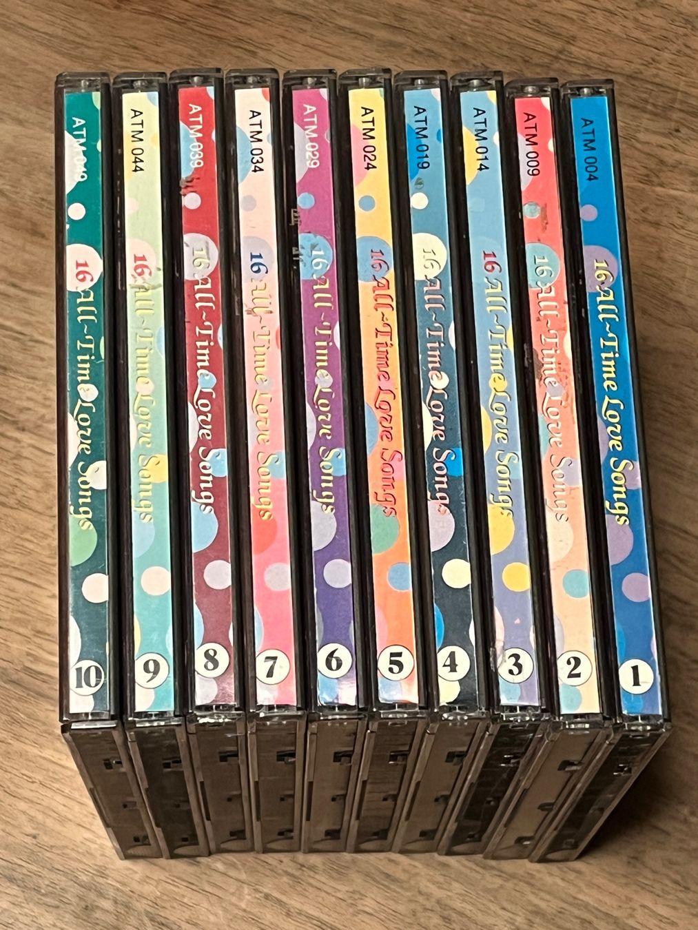CD: All-Time Love Songs 10CDs – Usato da Bottmingen venduto da hilairea