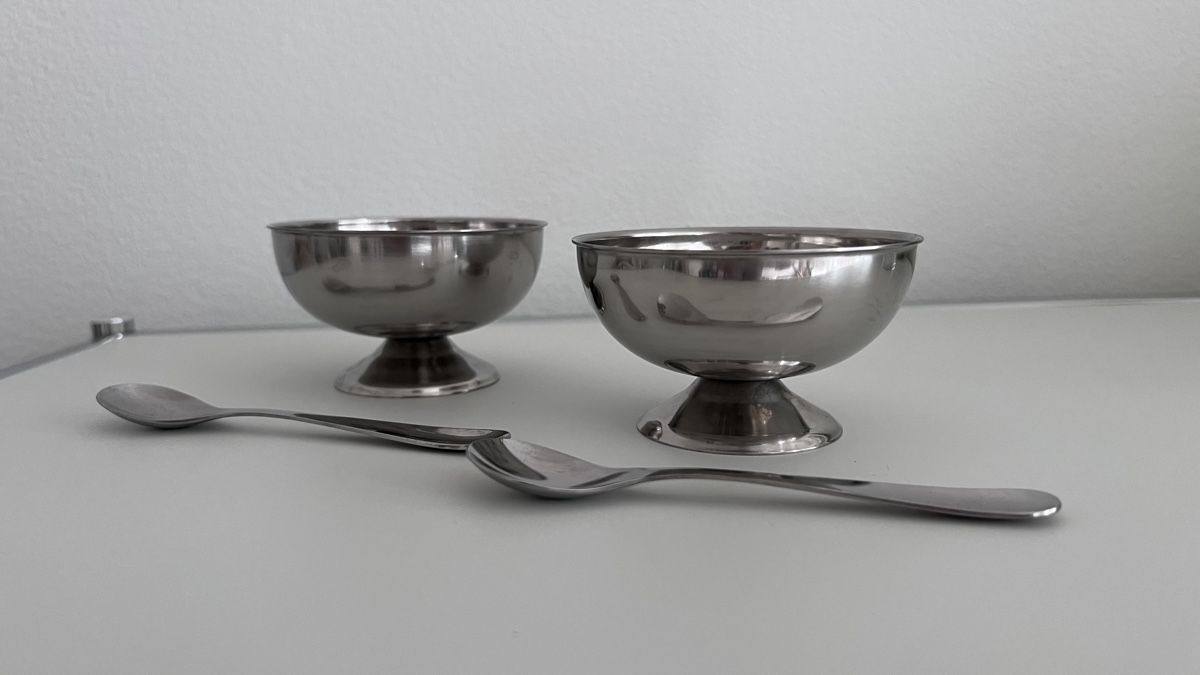 Cucine complete: Edelstahl Glaceschale mit Löffel – Nuovo (secondo la descrizione) da Zürich venduto da kitsune