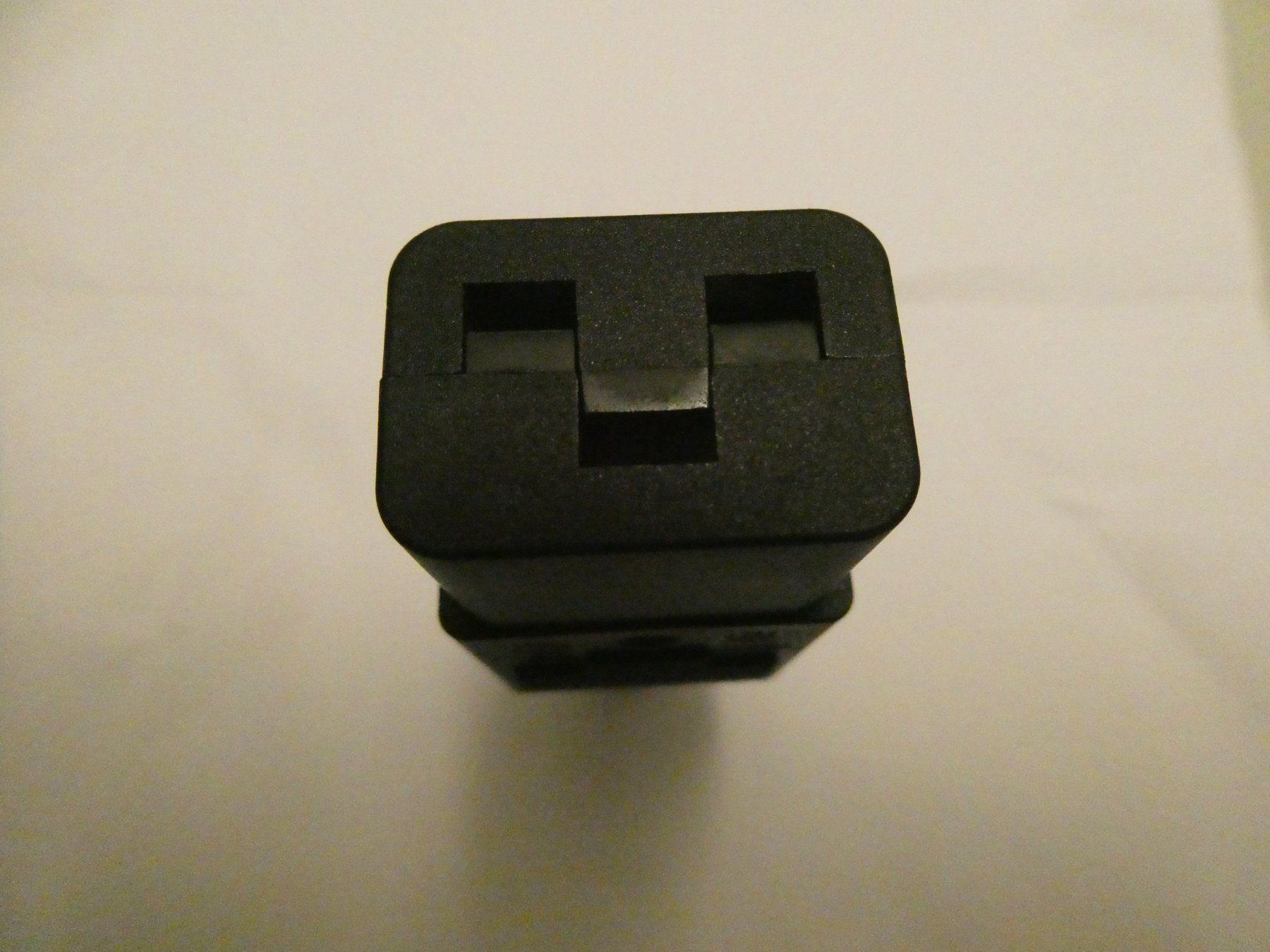Elektronikbauteile: IEC Kabelstecker C19 – Neu (gemäss Beschreibung) aus Fulenbach von Hach0 3