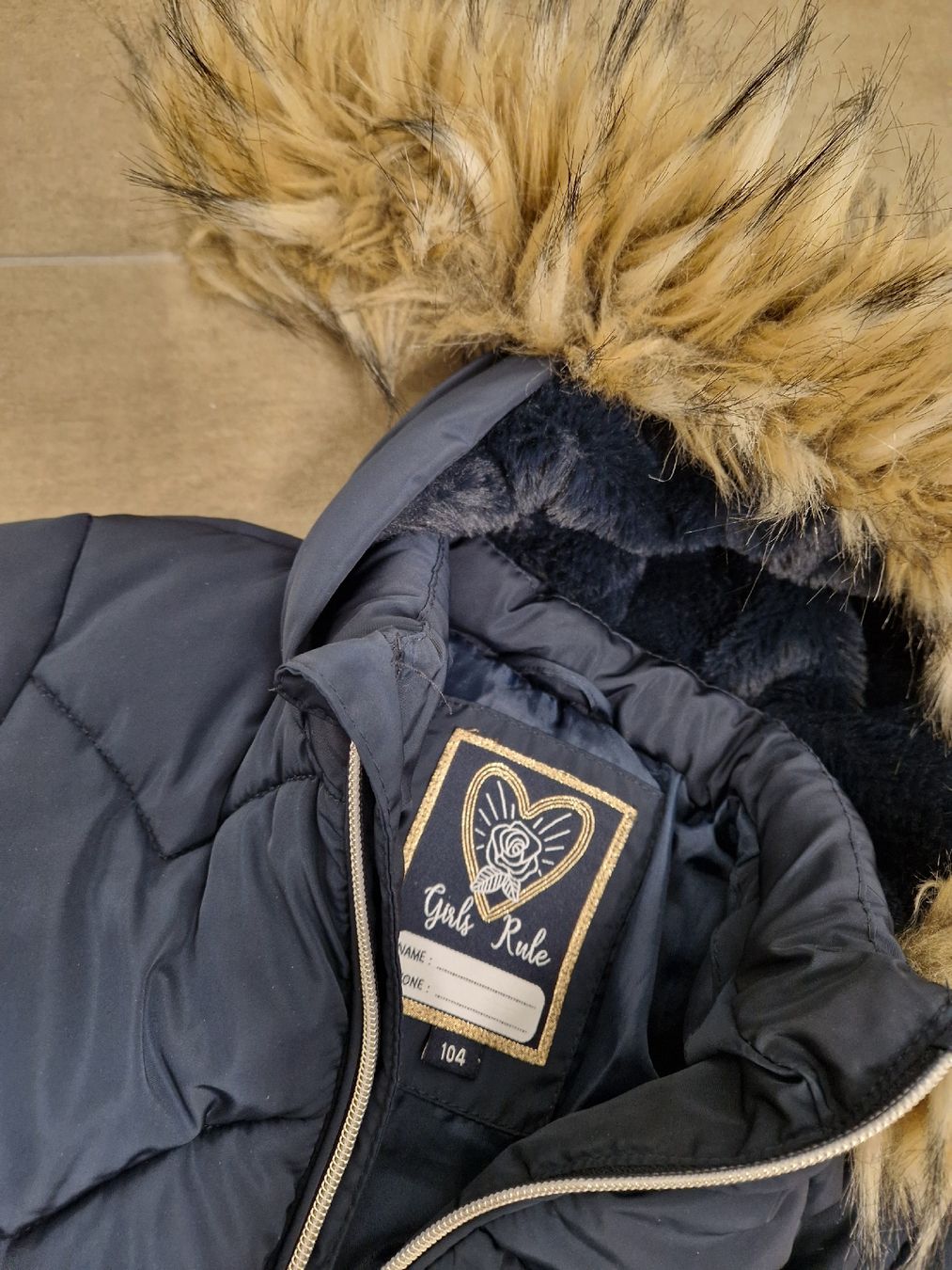 Giacche & Cappotti: Winterjacke Girls Rule Gr. 104 – Usato da Henau venduto da ale_bc8n 2