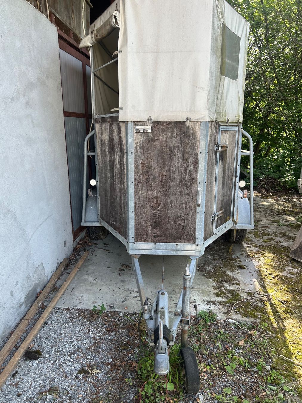 Rimorchi: Pferdetransporter – Usato da Berneck venduto da burghuegel68