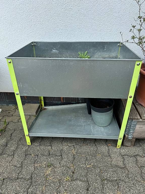 Vasi per fiori: Hochbeet Metall – Usato da Wil SG venduto da 25susan 1