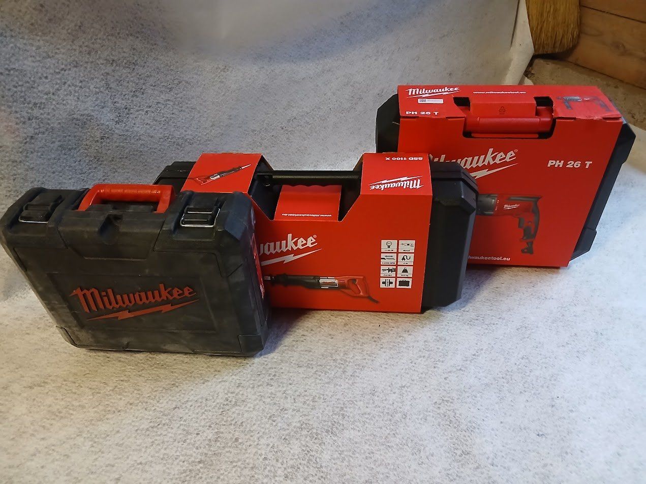 Milwaukee Tutti gli attrezzi: Milwaukee Werkzeug Set, neuwertig – Nuovo (secondo la descrizione) da Brunegg venduto da As15 1