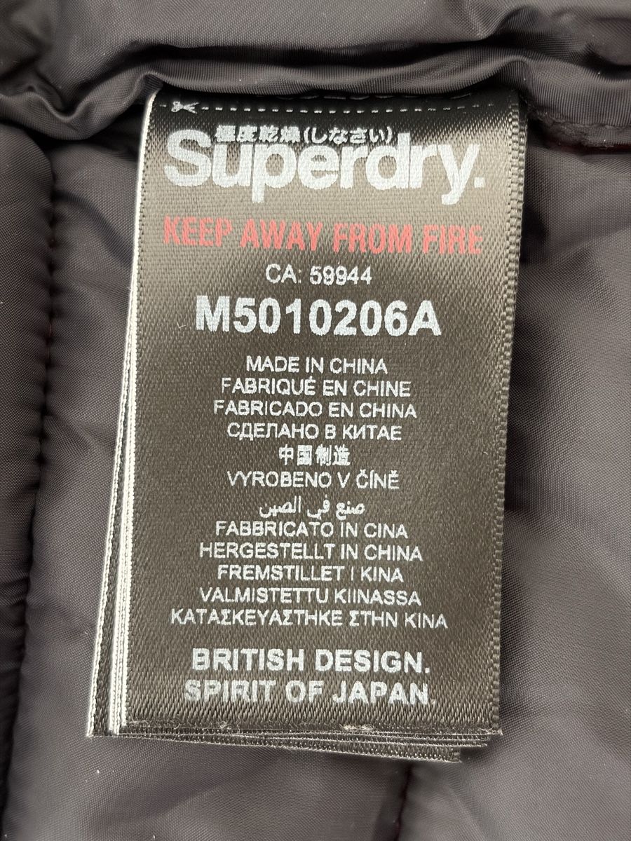 Superdry Jacken: Superdry Winter Jacket, Size M – Gebraucht aus Zürich von jme_7fbb 1