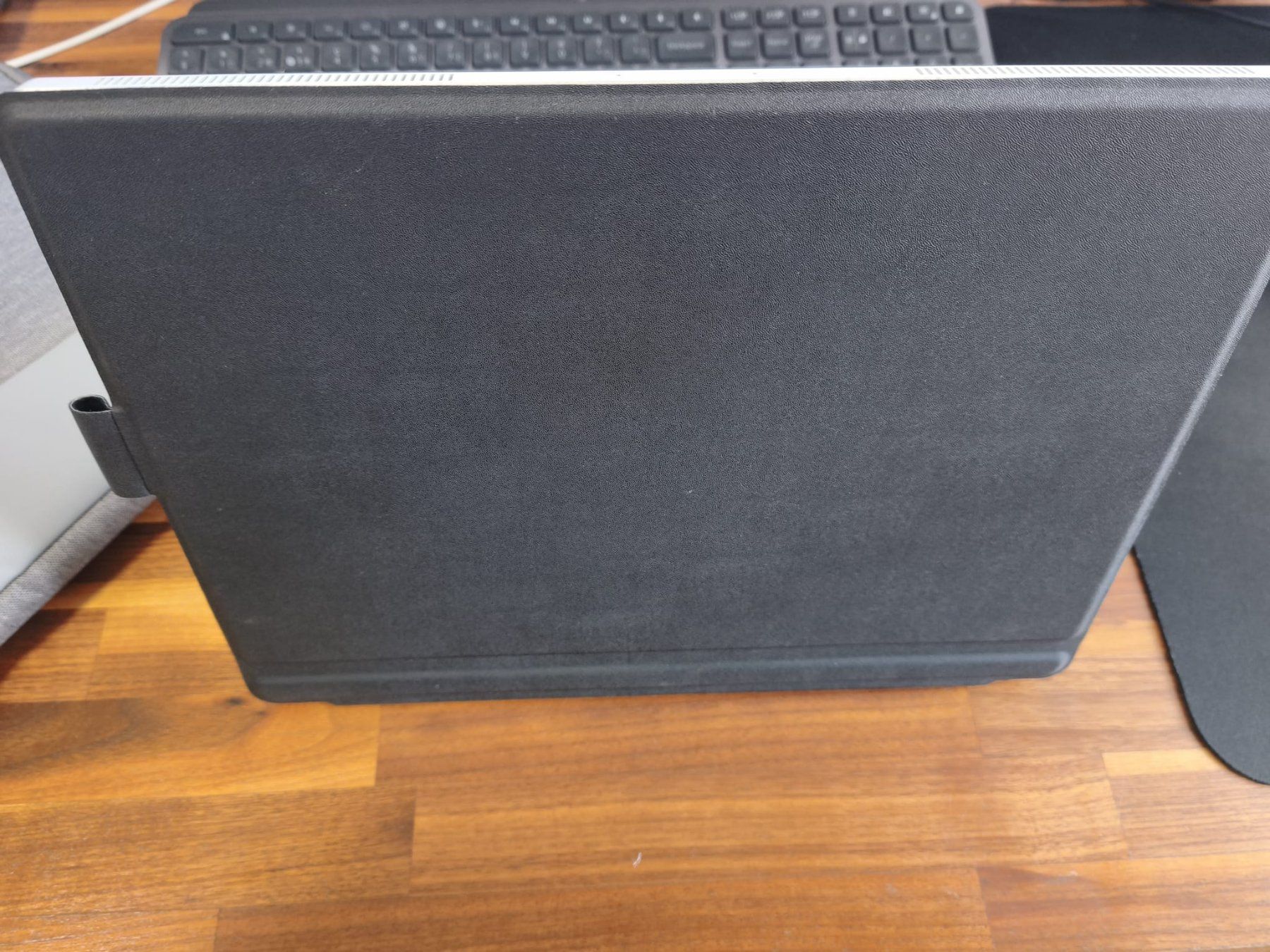 Hewlett Packard Tablet PC: HP Elite x2 Tablet – Usato da Bassersdorf venduto da onlife 3