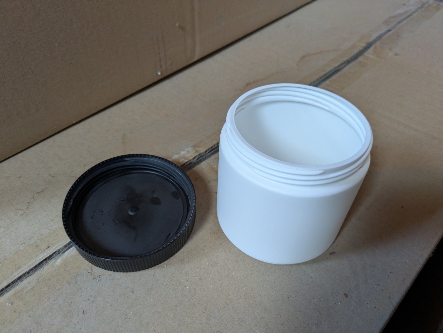 Contenitori & Simili: Semadeni 120 Pots 500 ml – Usato da Fribourg venduto da Lundi32