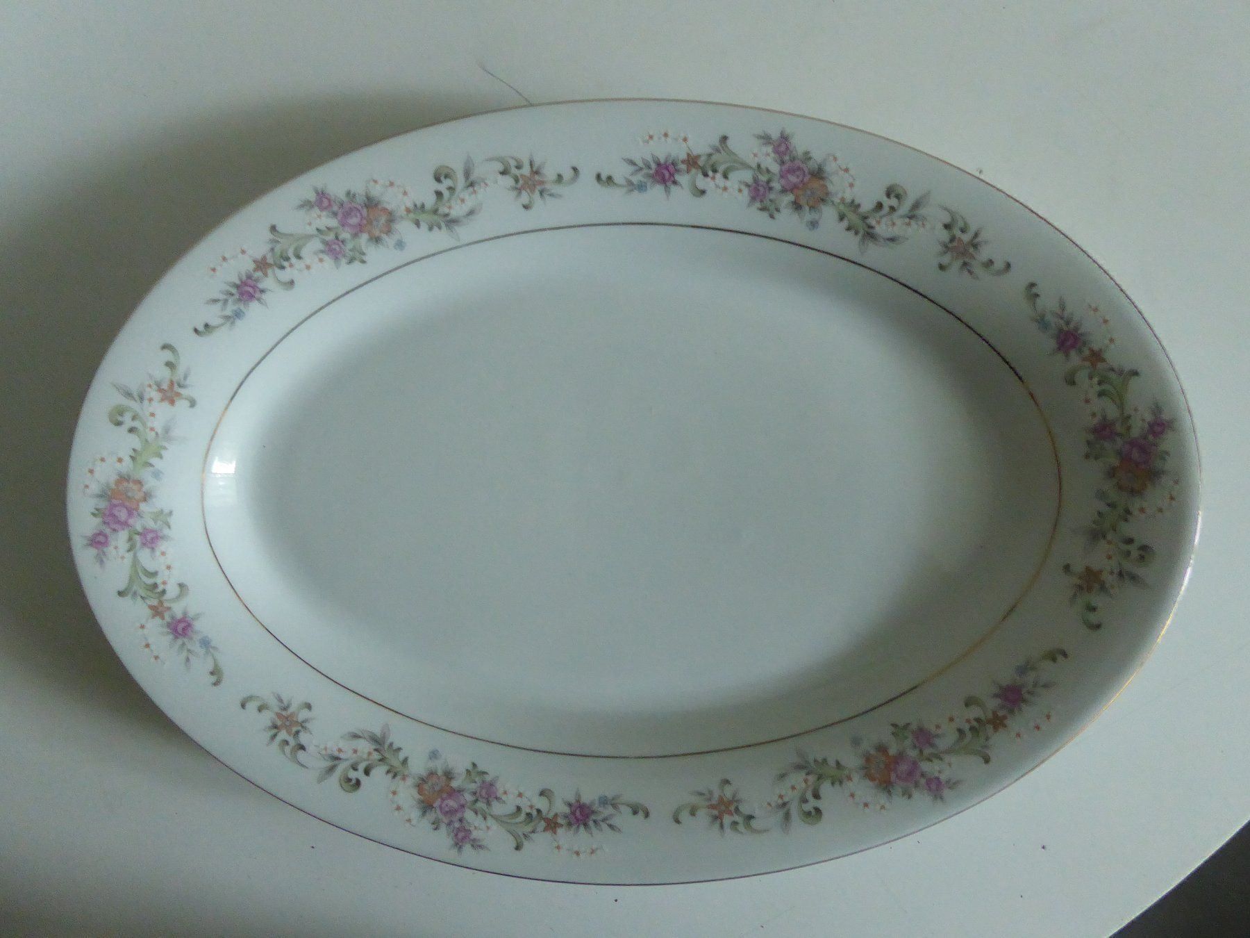 Plateaux: Serviceplatte - Lynns  Fine China – D'occasion à Zürich par Chaeffeler