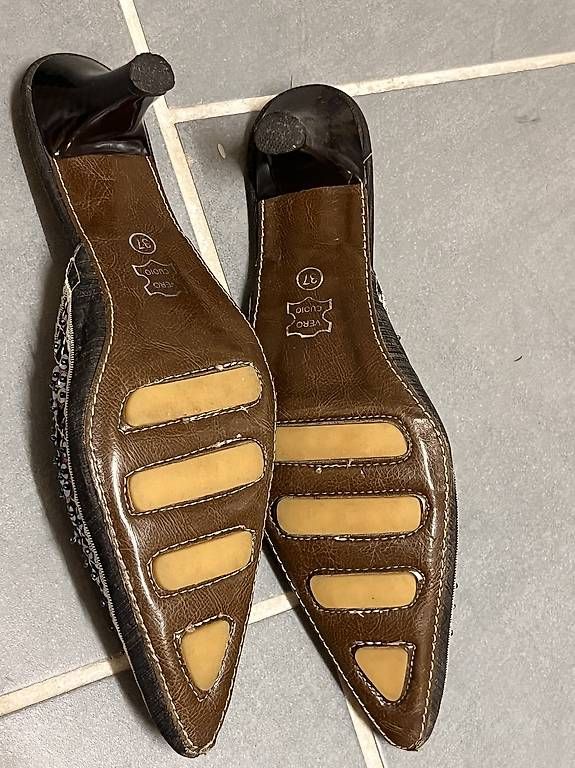 Scarpe da donna: Pantoletten mit Glitzersteine Gr. 37 – Usato da Niederwangen BE venduto da mcp_l62p 2