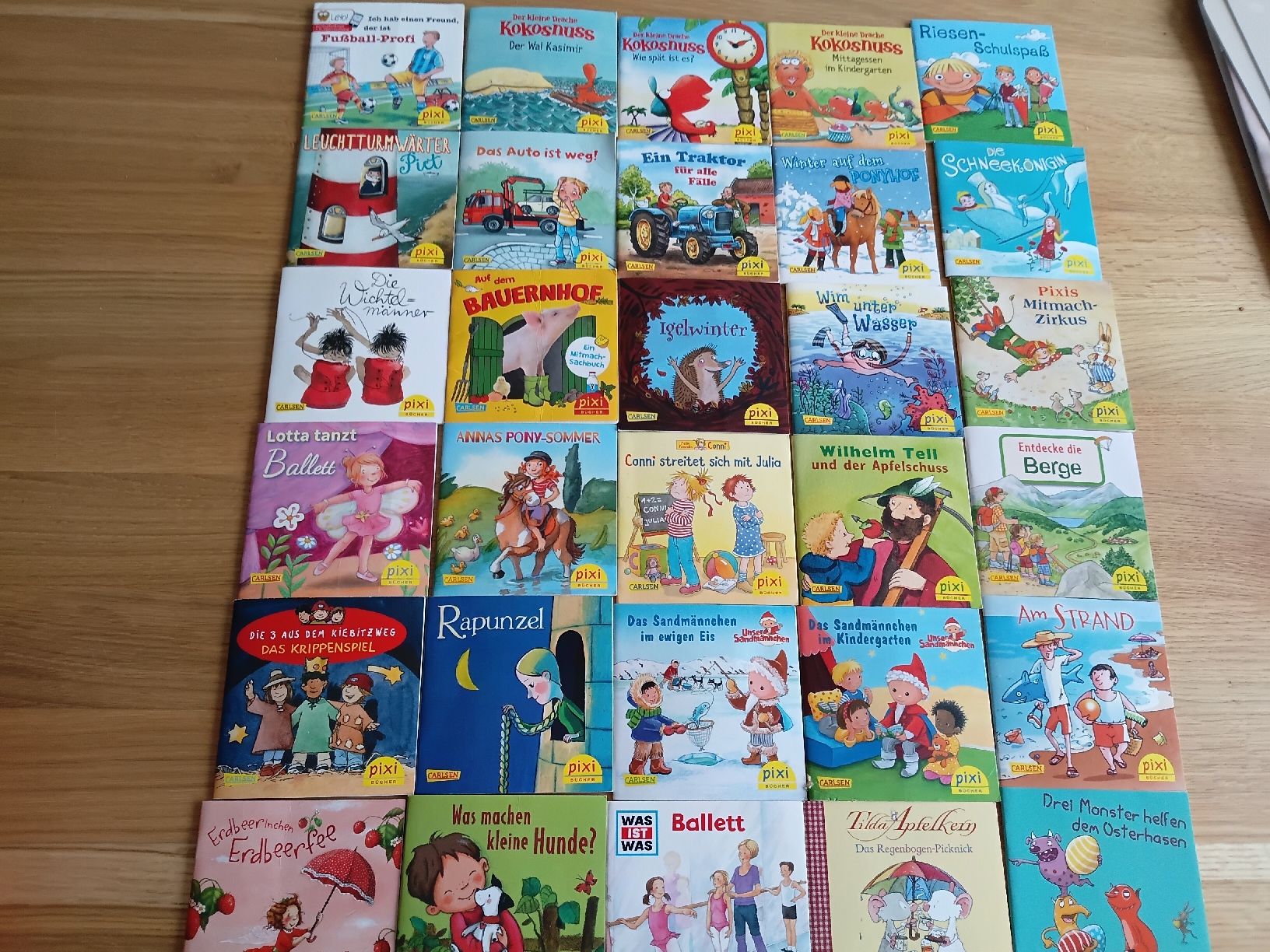 Libri: 120 Pixi Bücher – Usato da Zürich venduto da Pixi60 3