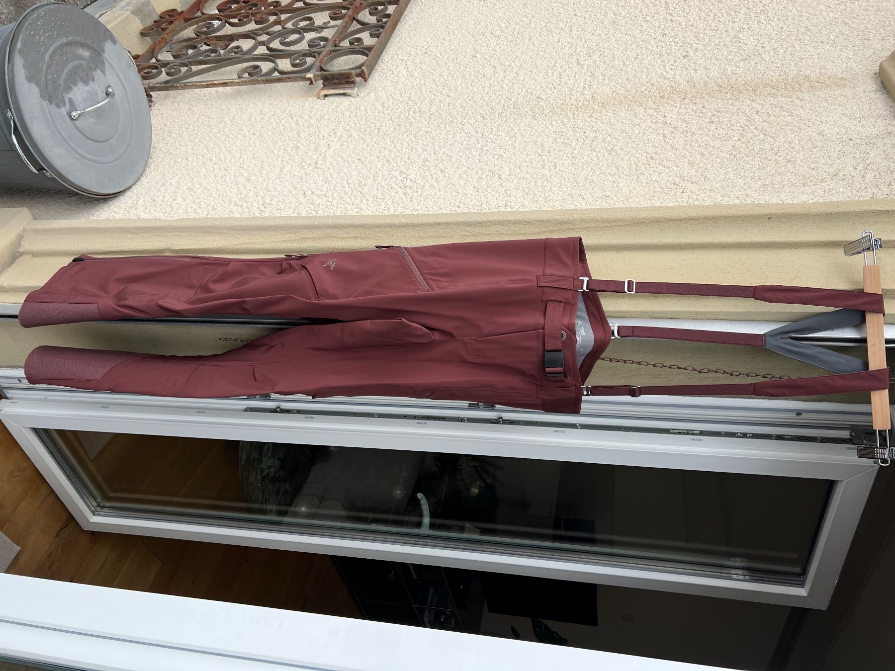 Arcteryx Pantaloni: Arc‘teryx Pant / Skihose – Usato da Düdingen venduto da kleidungsmarktplatz 5