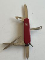 Victorinox Taschenmesser rot mit Werkzeugen guter Zust(S28)