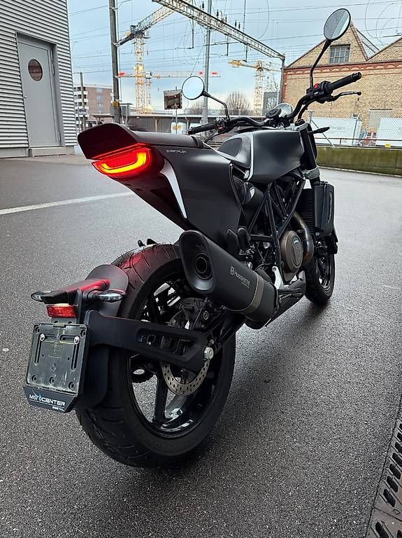Strada: Husqvarna Svartpilen 701  ab MFK, top gepflegt – Usato da Zürich venduto da hch_5kgv 1