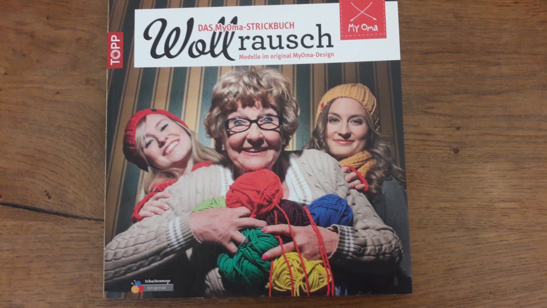 Libri: Das MyOma Strickbuch – Nuovo (secondo la descrizione) da Rotkreuz venduto da Basana2