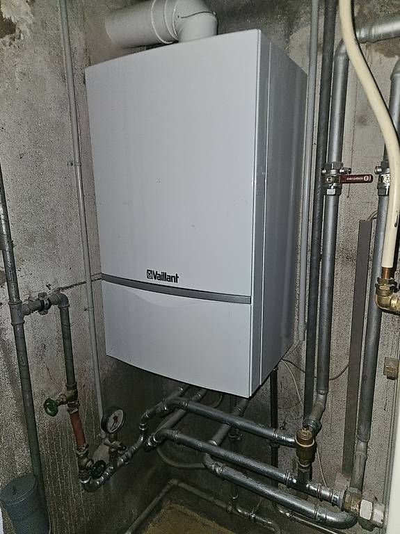 Heizgeräte: Chaudière à gaz – Gebraucht aus Aigle von Oapi