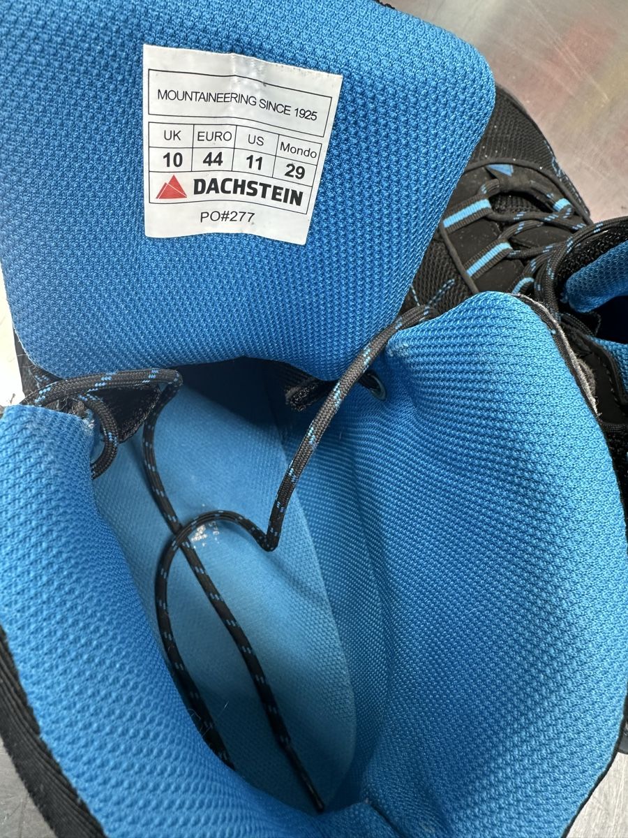 Dachstein Scarpe da uomo: Dachstein Wanderschuhe schwarz blau – Usato da Schwende venduto da weesli 2